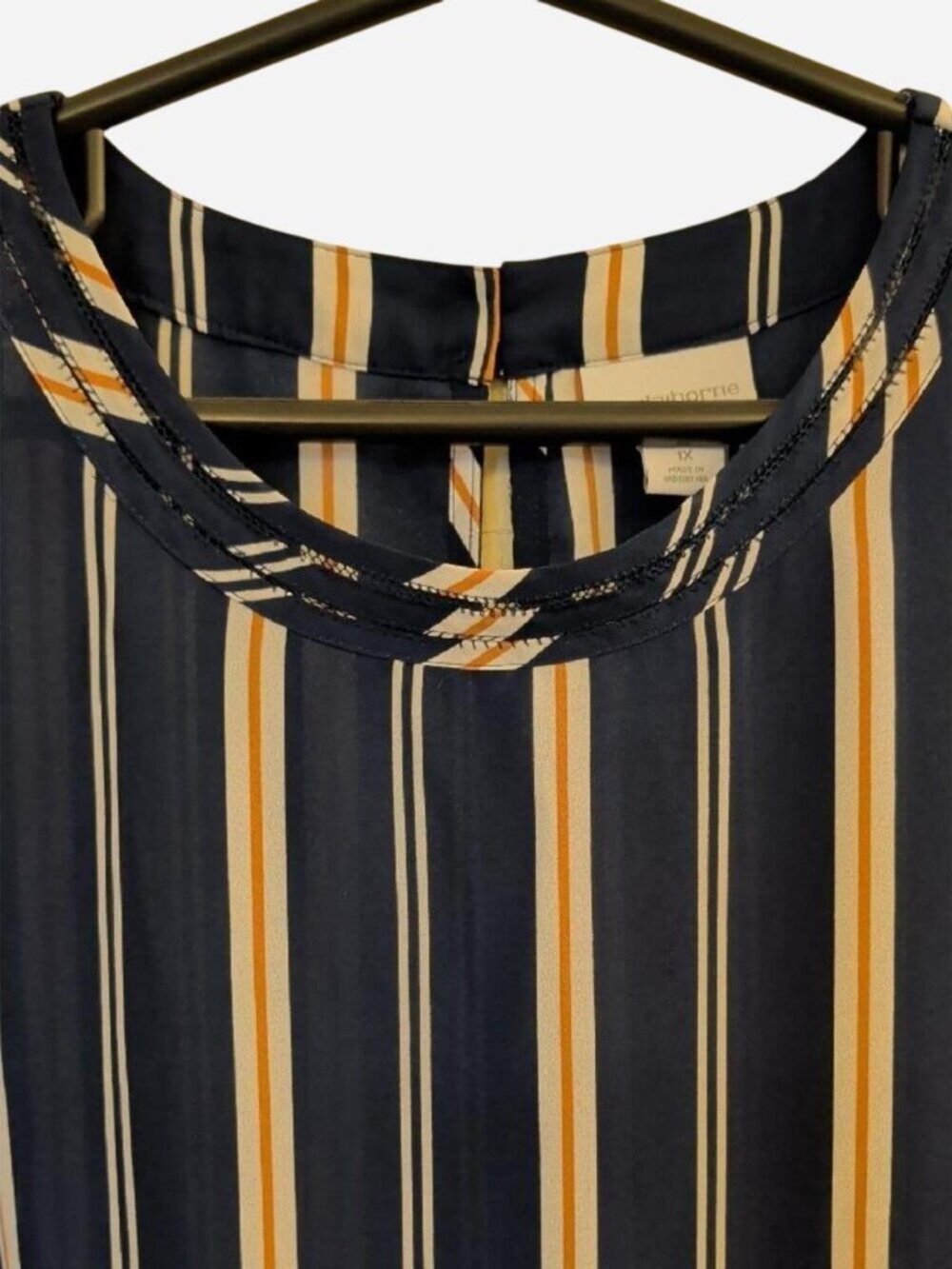 Liz Claiborne Striped Navy Cream Top 1X | Flutter Sleeve - Picture 2 of 7